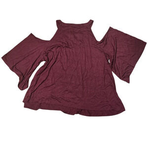 Burgundy cold shoulder tee shirt with lace detail Torrid size 4